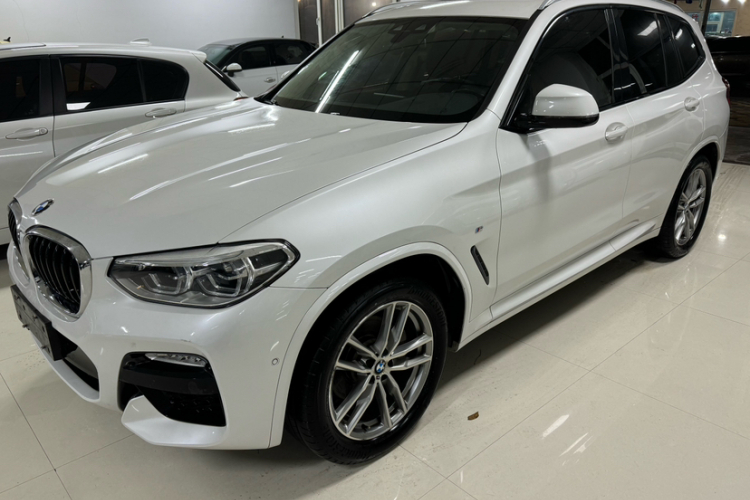 宝马X3 2018款 xDrive25i M运动套装 国V车身外观6001