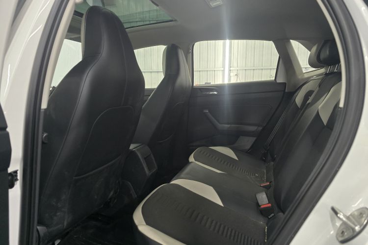 大众 Polo 2019款 Plus 1.5L 自动炫彩科技版中控内饰7002