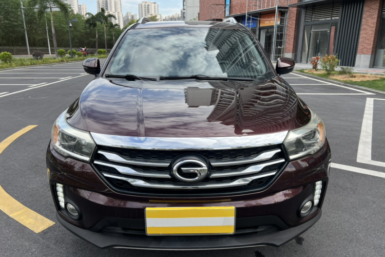 广汽传祺 传祺GS4 2015款 200T G-DCT精英版车身外观6005