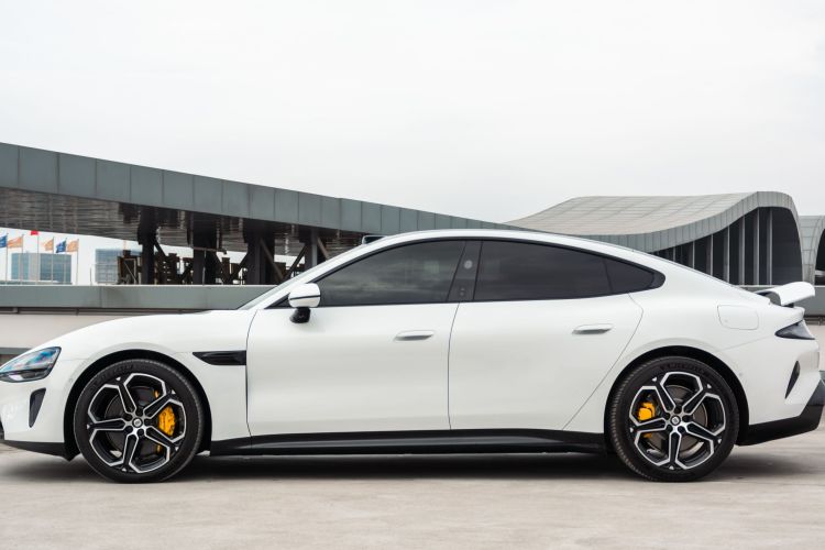 小米汽车 小米SU7 2024款 四驱超长续航高阶智驾Max版车身外观6005