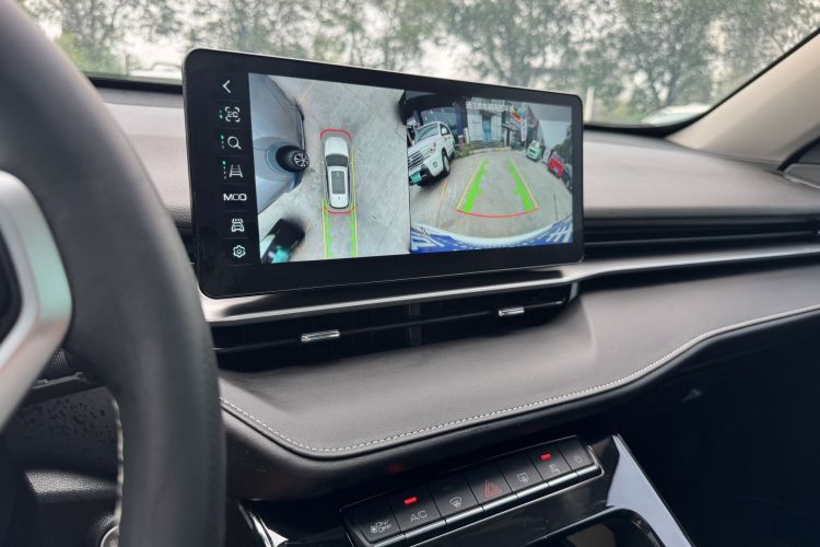 哈弗H6 2021款 第三代 1.5T 自动两驱Pro中控内饰7004