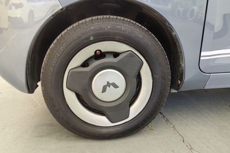 五菱汽车 宏光MINIEV 2022款 马卡龙臻享款 磷酸铁锂车身外观6004