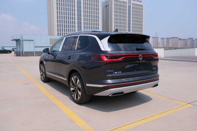 大众 揽境 2025款 380TSI 四驱豪华佳境Pro  众享款 6座车身外观6005