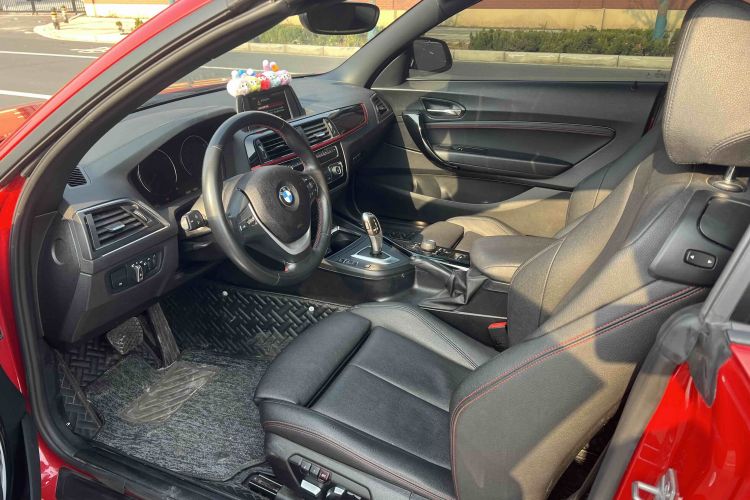 宝马2系(进口) 2019款 225i 敞篷轿跑车 运动设计套装中控内饰7004