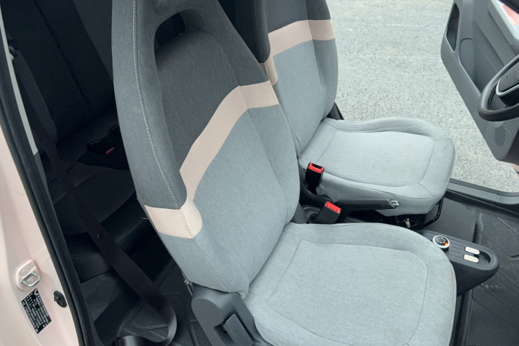 五菱汽车 宏光MINIEV 2021款 马卡龙时尚款 磷酸铁锂局部细节41