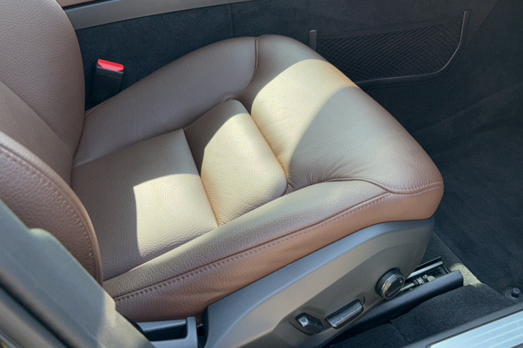 沃尔沃S90 2021款 B5 智逸豪华版局部细节16