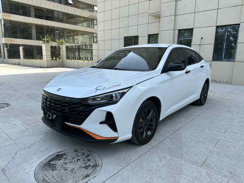 东风风神 奕炫 2023款 马赫版 1.5L 自动追风版(1)