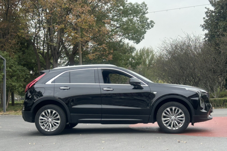 凯迪拉克XT4 2024款 改款 28T 两驱豪华型车身外观6011