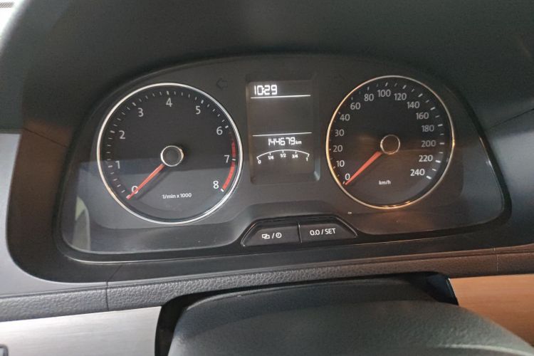 大众 朗逸 2013款 改款 1.4TSI DSG舒适版中控内饰15