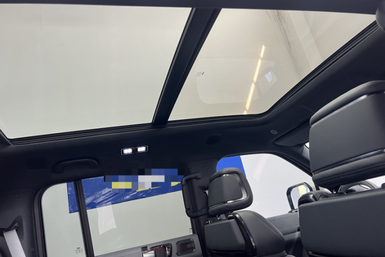 方程豹 豹5 2023款 云辇旗舰版中控内饰7012