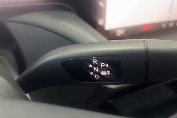 小鹏P7 2020款 670N局部细节18