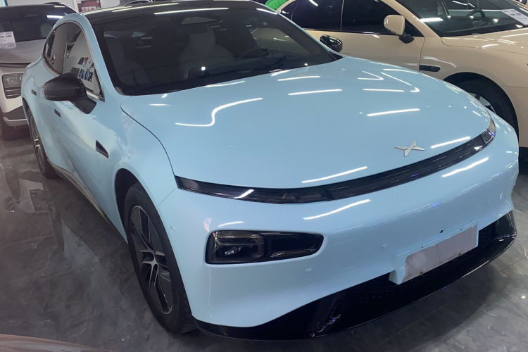 小鹏P7 2023款 P7i 702 Pro车身外观6004