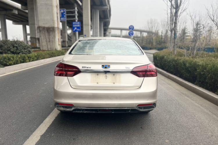 吉利汽车 帝豪 2018款 1.5L CVT豪华型车身外观6004