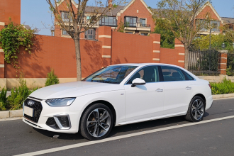 奥迪A4L 2023款 40 TFSI 时尚动感型