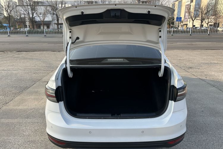 大众 朗逸 2023款 新锐 1.5L 手动新逸版中控内饰7007