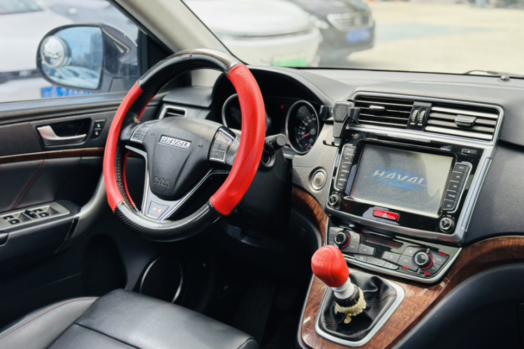 哈弗H6 2015款 改款 运动版 1.5T 手动两驱精英型车身外观6010