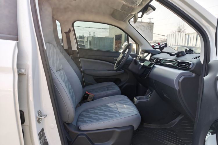 零跑汽车 零跑T03 2025款 310舒享版中控内饰7003