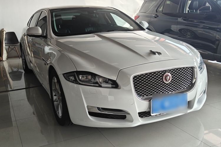 捷豹XJ 2016款 XJL 3.0 SC 两驱典雅商务版车身外观6002