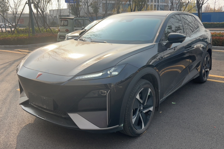 深蓝汽车 深蓝S07 2023款 520Max纯电版车身外观6005