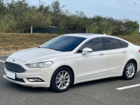 福特 蒙迪欧 2017款 改款 EcoBoost 180 时尚型