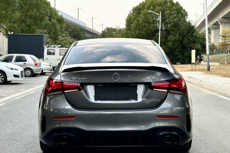奔驰A级AMG 2019款 AMG A 35 L 4MATIC车身外观6001