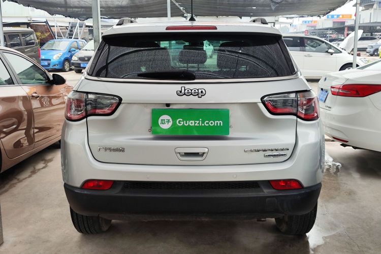 Jeep 指南者 2017款 200T 自动舒享版车身外观6005