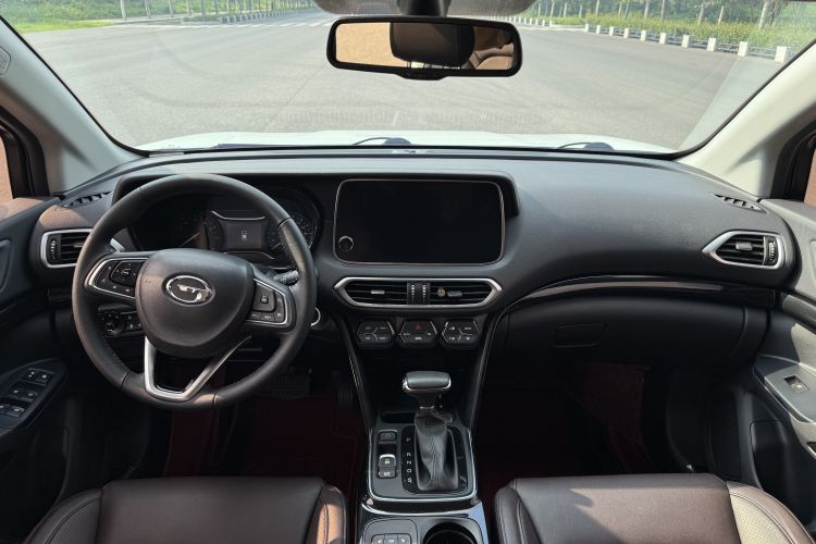 广汽传祺 传祺GS4 2018款 235T 自动两驱至尊版中控内饰7006