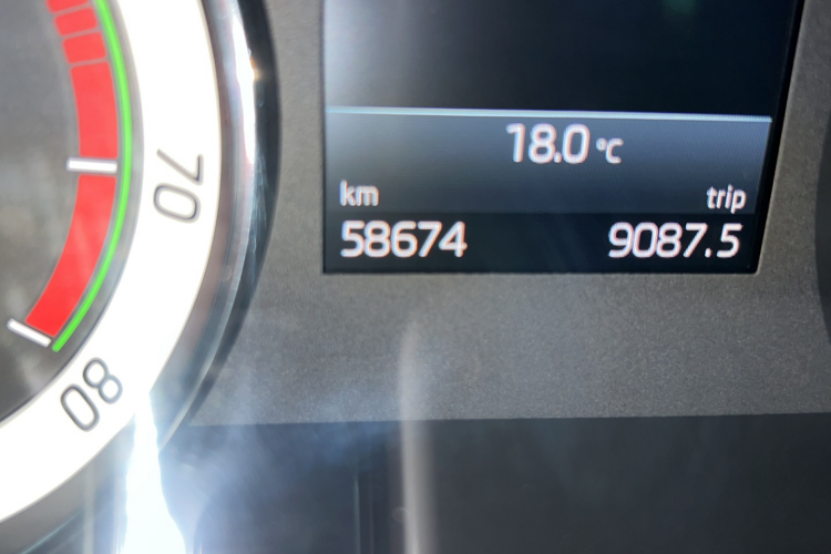 斯柯达 速派 2018款 TSI330 DSG豪华版 国V中控内饰15