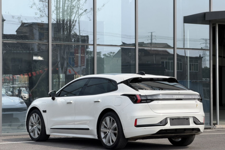 极氪001 2021款 长续航双电机 WE版车身外观6003