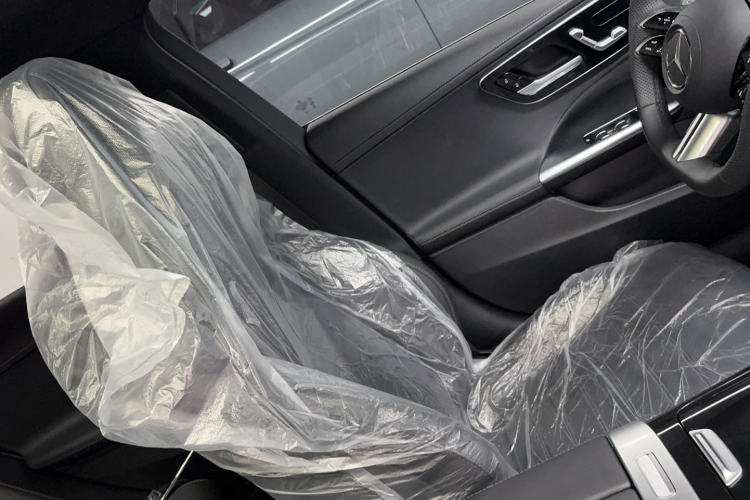 奔驰C级 2025款 C 260 L 运动版局部细节19