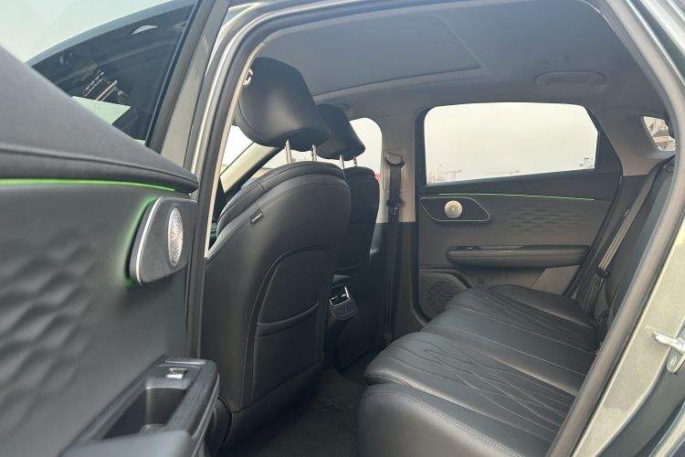 奇瑞 风云A8L 2025款 1.5TGDI 145km 豪华型中控内饰7005