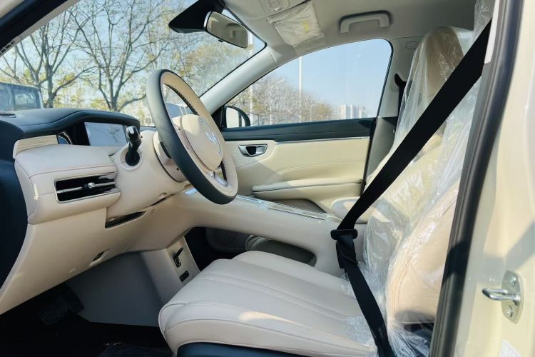 五菱汽车 缤果S 2025款 430km 尊享款中控内饰7001