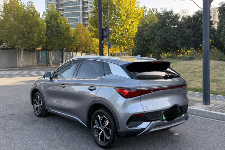 比亚迪 元PLUS 2022款 430KM 尊贵型车身外观6004