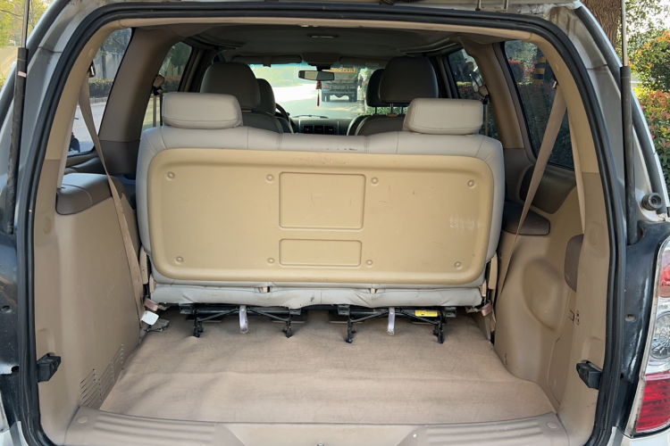 别克GL8 2014款 2.4L 经典版局部细节23