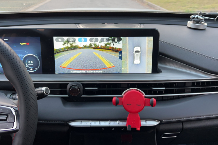 奇瑞 瑞虎8 PLUS 2022款 鲲鹏版 390TGDI DCT豪情版+中控内饰7008