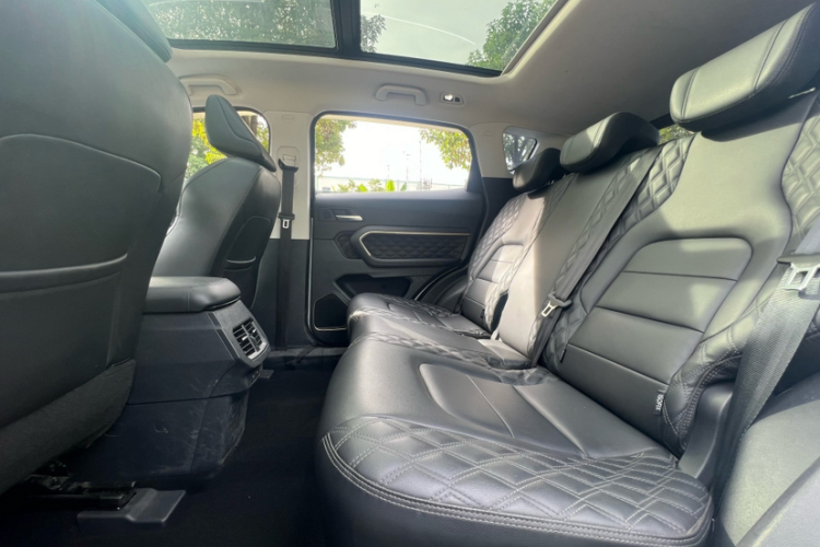 哈弗H6 2021款 1.5T 自动都市版车身外观6001