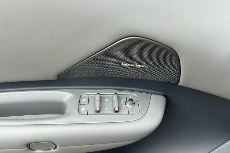 领克Z20 2025款 530km 后驱Max中控内饰7011