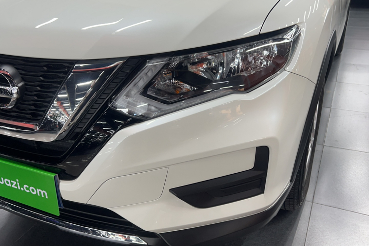 日产 奇骏 2023款 经典 2.0L 两驱智联舒享版局部细节36