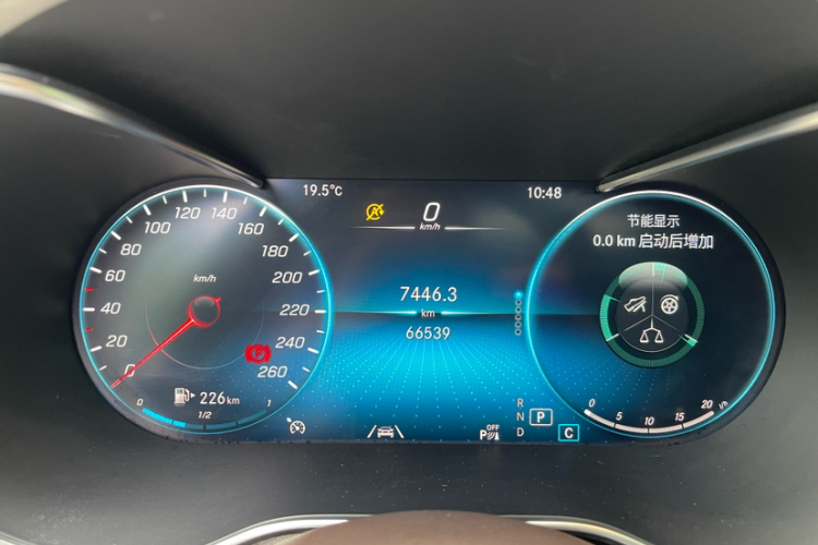 奔驰GLC 2020款 改款 GLC 300 L 4MATIC 动感型中控内饰15