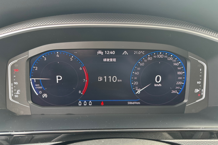 一汽-大众CC 2021款 380TSI 夺目版中控内饰15