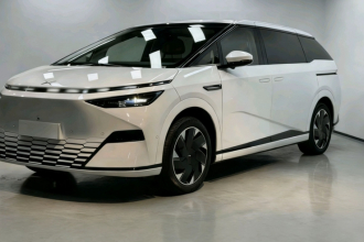 小鹏X9 2024款 610长续航Max