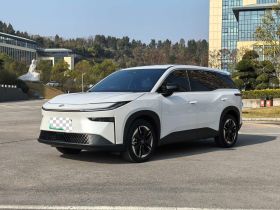 丰田 铂智3X 2025款 520 Pro