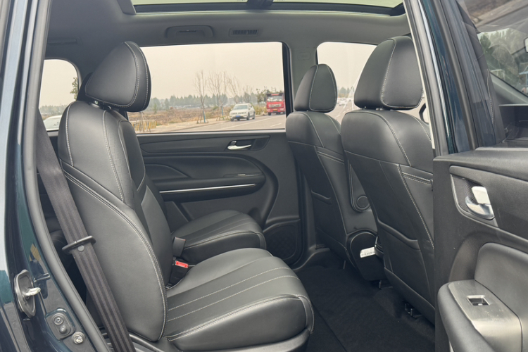 广汽传祺 传祺M6 2021款 270T DCT尊享版（七座）中控内饰7013