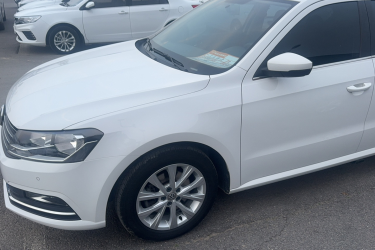 大众 朗逸 2017款 230TSI DSG舒适版局部细节9005