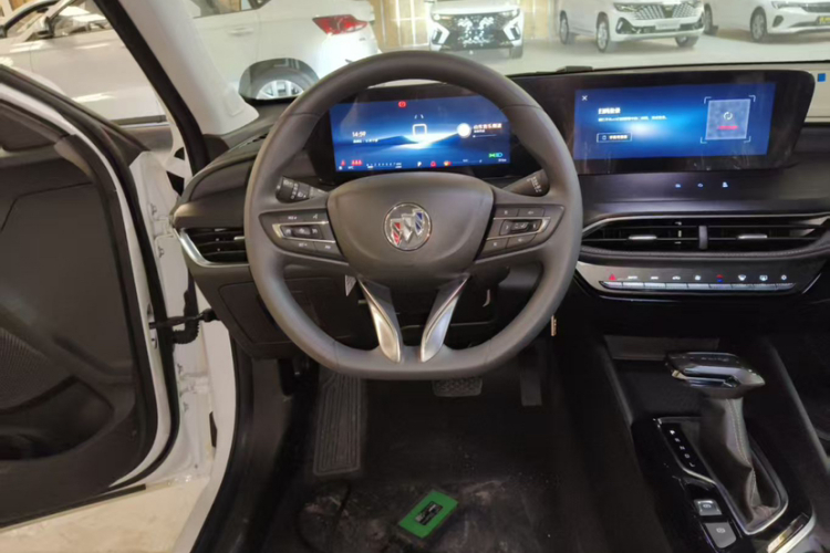 别克 威朗 2023款 Pro 乐享版中控内饰7002