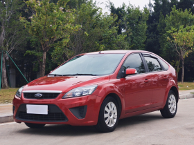 福特 福克斯 2012款 两厢经典 1.8L 自动基本型