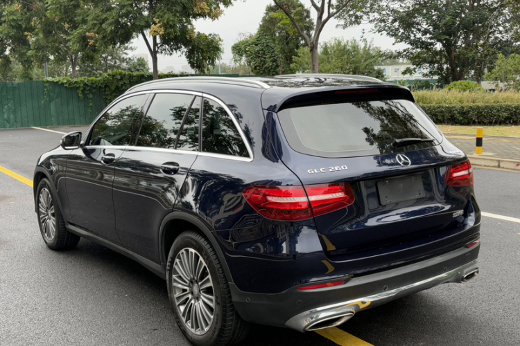 奔驰GLC 2016款 GLC 260 4MATIC 动感型车身外观6002