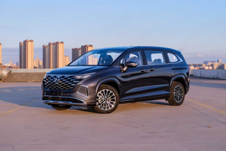 现代 库斯途 2024款 270TGDi LUX 尊贵版