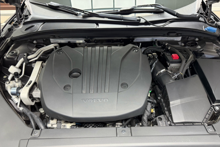 沃尔沃S90 2021款 B5 智逸豪华版中控内饰7008