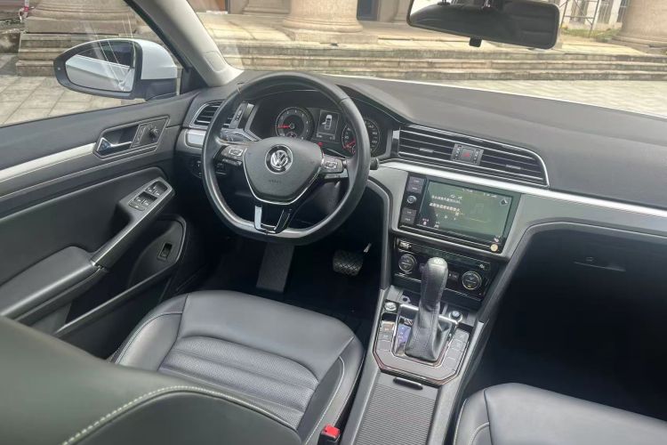大众 凌渡 2019款 280TSI DSG舒适版 国VI中控内饰7001